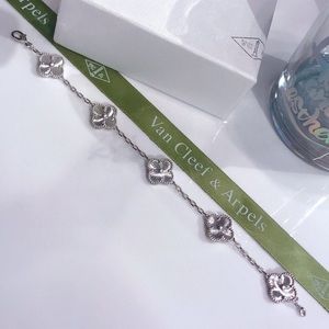 Van Cleef & Arpels Bracelet